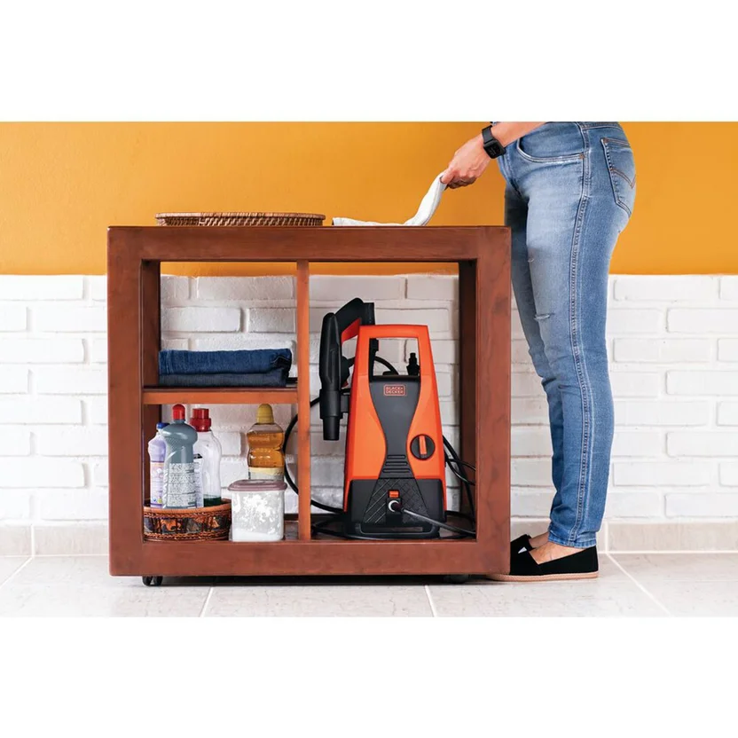 HIDROLAVADORA 1400W - 1512 PSI (PW1450TD-B3) BLACK&DECKER - Vista 3